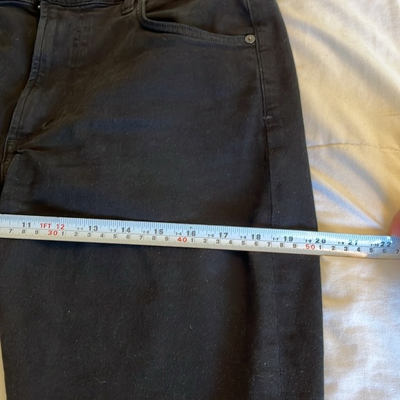 CITIZENS OF HUMANITY
ISOLA MID RISE CROPPED
BOOT JEAN Black Size 30 - Picture 15 of 17